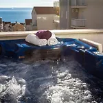 דירה Luxury Sky With Sea View And Whirlpool