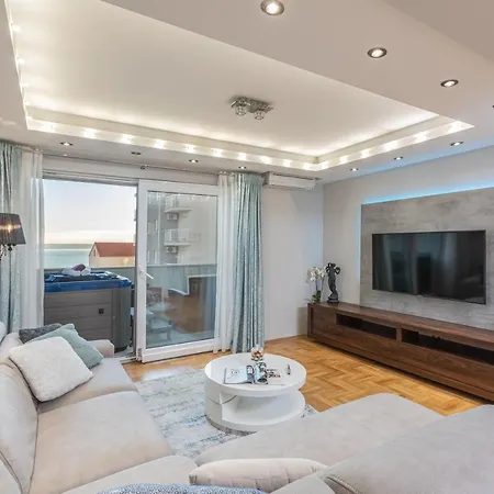 Luxury Sky With Sea View And Whirlpool